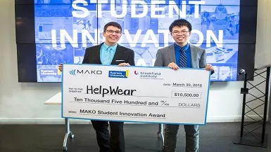 Winners of the MAKO Student Innovation Award Pitch on Dragons' Den 3 HelpWear Mako Student Innovation Award featured 1