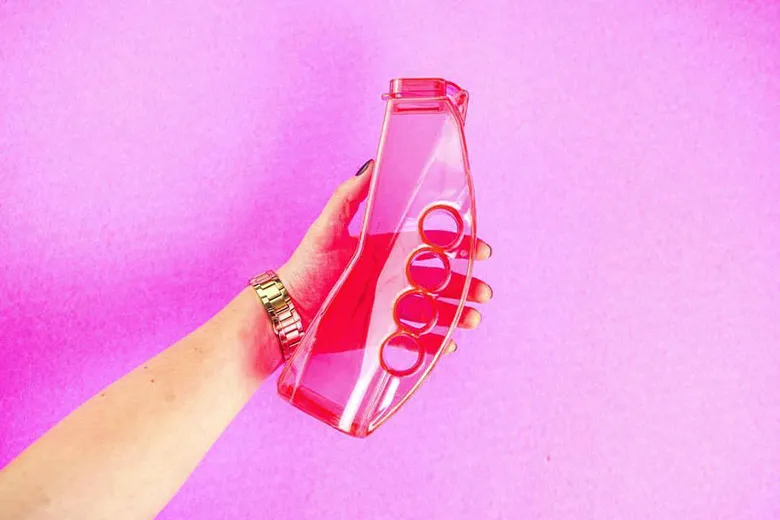 Minimalistic product design Festken bottle