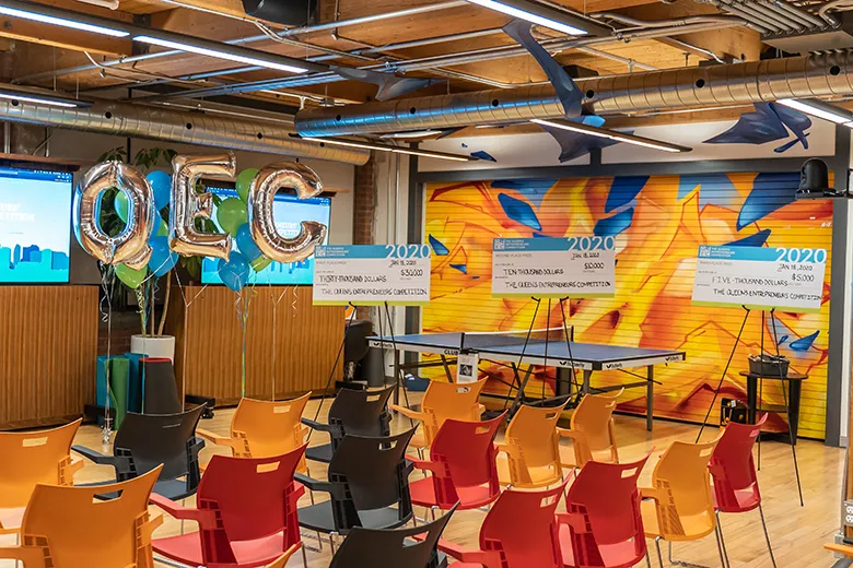 MAKO Partners with Queen’s Entrepreneurs' Competition 2020! 1 6